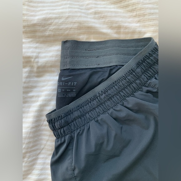 Nike Tempo 3” Running Shorts - Picture 3 of 5